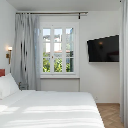 The Aeolian Apartment